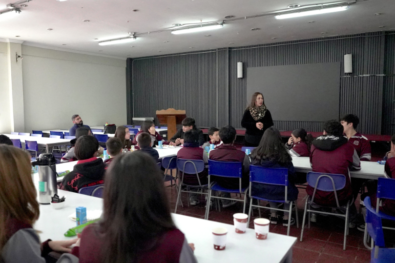 Desayuno de reconocimiento a estudiantes con 100% de asistencia